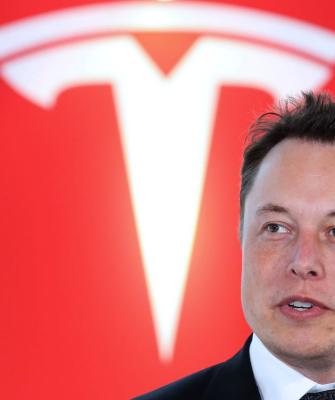 Musk, Tesla, ilektrika autokinita