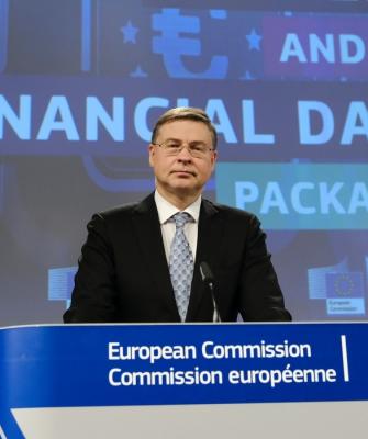 Dobrovskis, European Commission