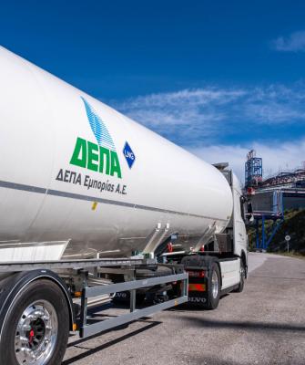 Φορτηγό υγροποιημένου αερίου