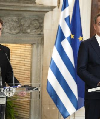 Κυριάκος Μητσοτάκης και Εμανουέλ Μακρόν
