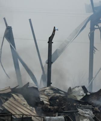 Κατεστραμμένο εργοστάσιο έκρηξη