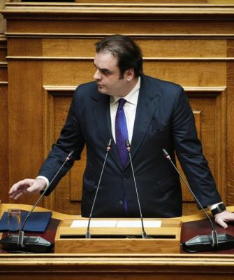 Κυριάκος Πιερρακάκης βουλή