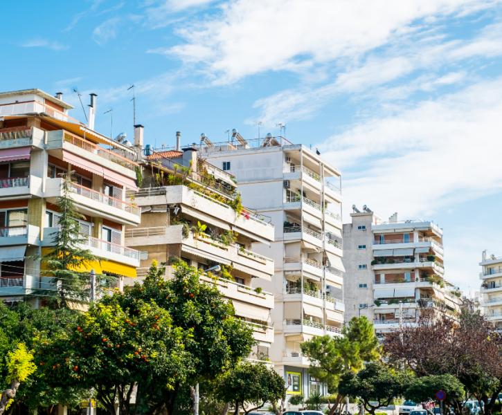 Πολυκατοικίες στην Αθήνα