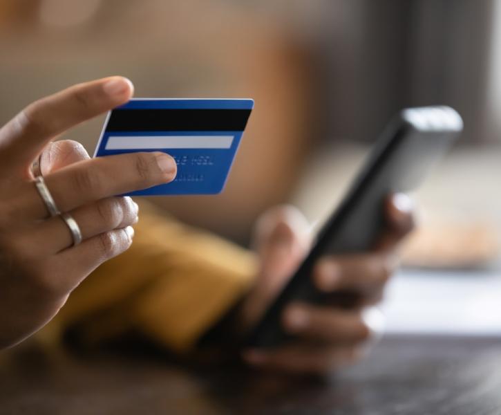 Πληρωμή με κάρτα online