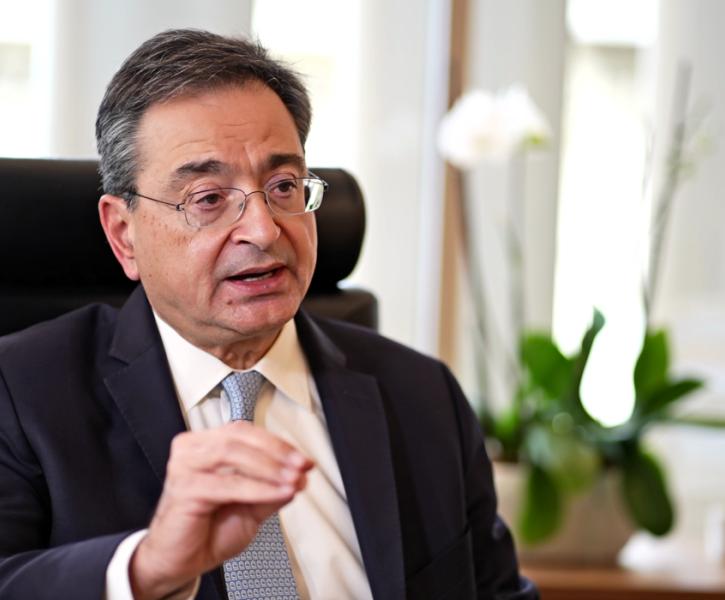 Φωκίων Καραβίας