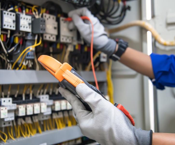 Ηλεκτρικές εγκαταστάσεις-ηλεκτρολόγος