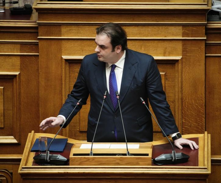 Κυριάκος Πιερρακάκης βουλή