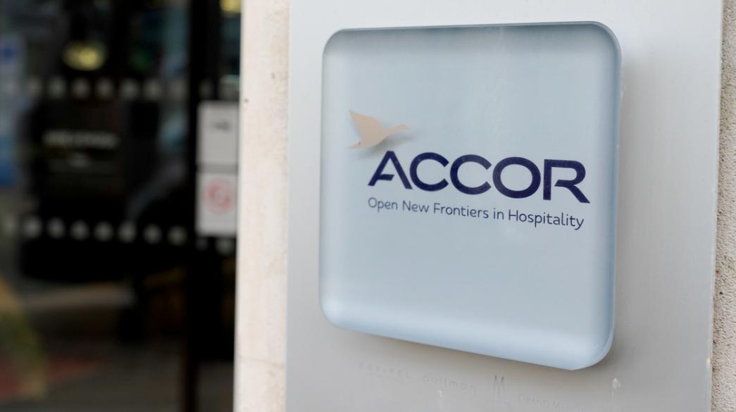 Πτώση 17% των ενοποιημένων εσόδων της Accor | Business Daily