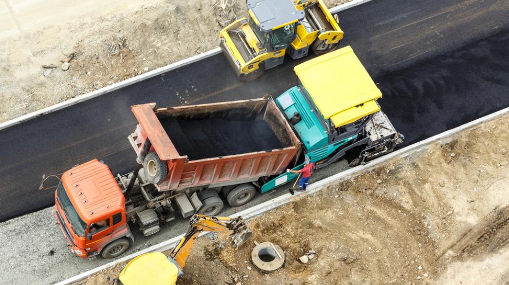 Τί αλλάζει στις συμβάσεις για τα δημόσια έργα | Business Daily
