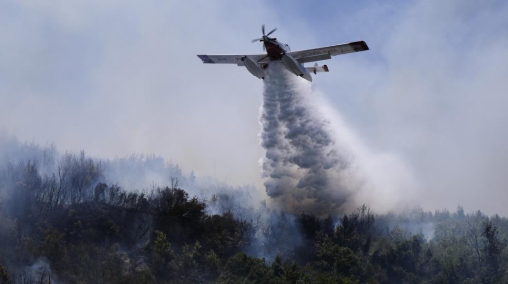 Fotia, Pirkagia, Pirosvestiki, Aeroplano