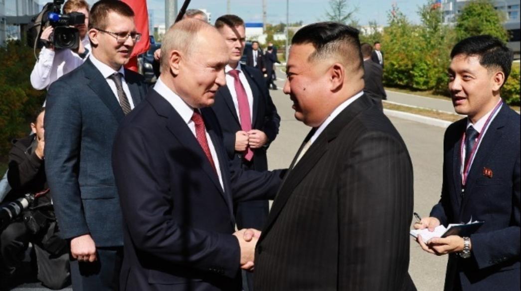 Putin-Kim-Yong-Oun