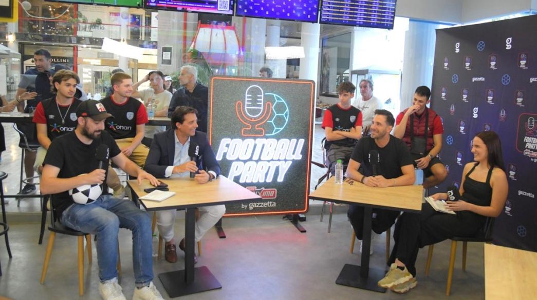 Pre-game show με Χάρη Κοπιτσή και Γιώργο Λιβάνη