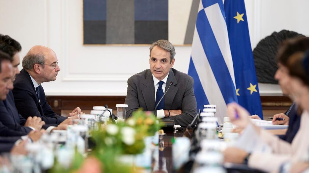 κυβέρνηση  κυβέρνηση