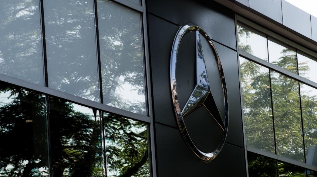 Η Mercedes-Benz, η Nissan και άλλοι κολοσσοί πωλούν στρατηγικά μερίδια Mercedes