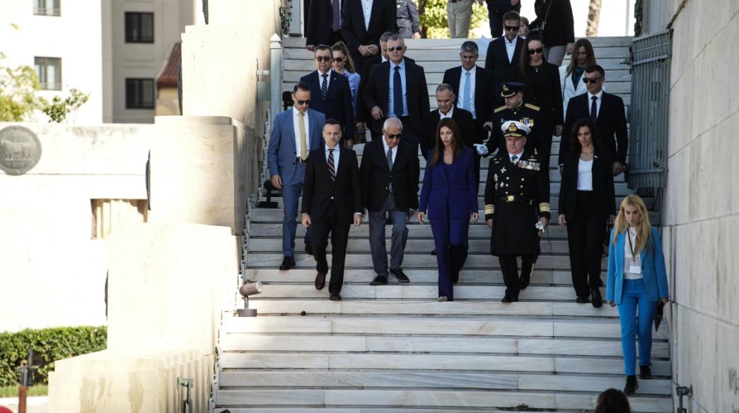 Αξιωματούχοι στην παρέλαση Αθήνας Αξιωματούχοι στην παρέλαση
