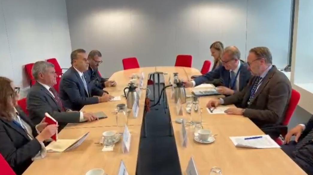 Σταύρος Παπασταύρου-Νταν Γιόργκενσεν