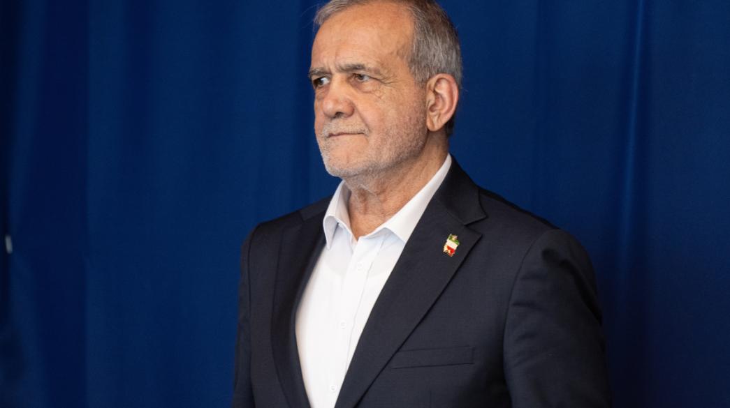 Μασούντ Πεζεσκεγιάν πορτρέτο