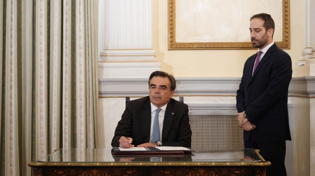 Μαργαρίτης Σχοινάς ορκωμοσία