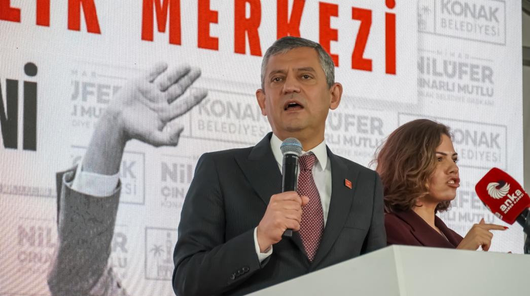Οζγκιούρ Οζέλ