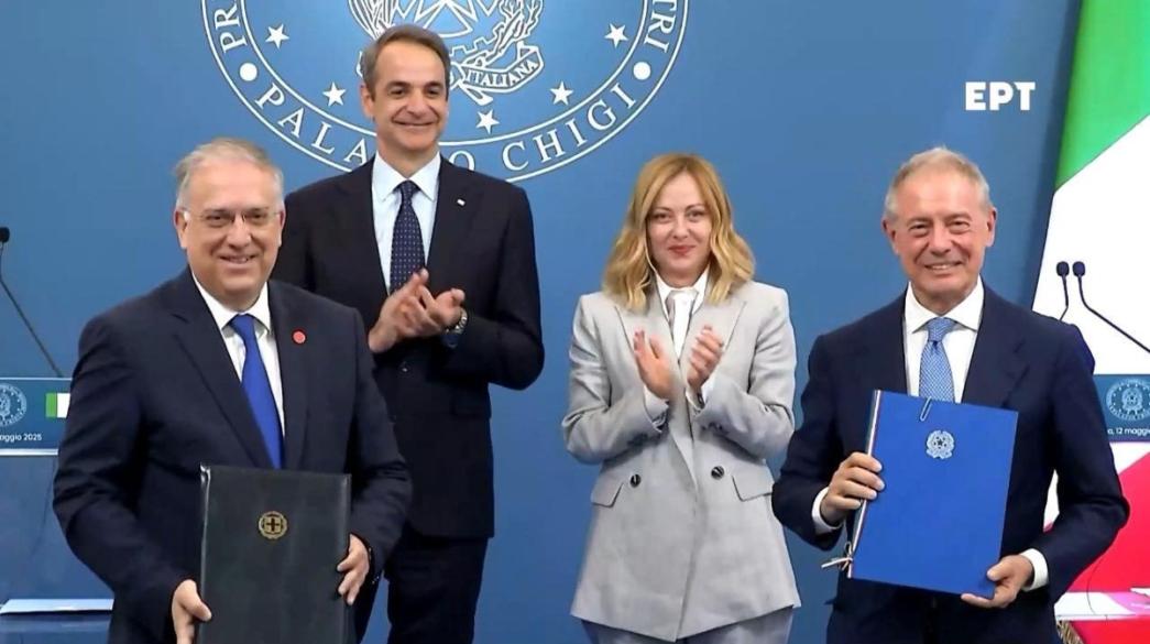 Μνημόνιο συνεργασίας Ελλάδας-Ιταλίας υπεγράφη μεταξύ Τάκη Θεοδωρικάκου και Αντόλφο Ούρσο Συνάντηση Ελλήνων και Ιταλών