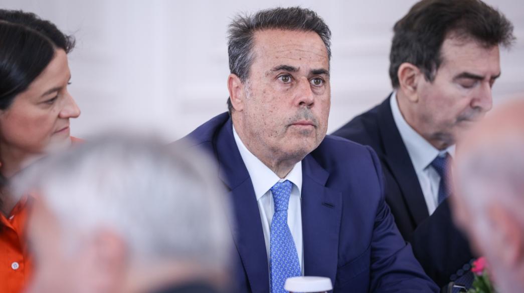 Παπασταύρου