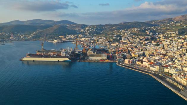 Νεώριο Σύρου ναυπηγείο