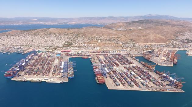 Λιμάνι Πειραιά από ψηλά