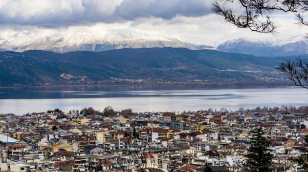Λίμνη Ιωαννίνων τοπίο
