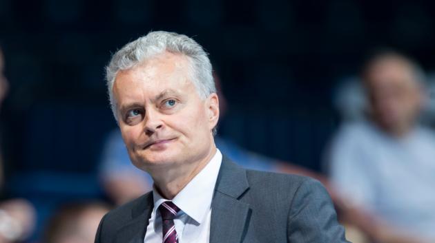 Γκιτάνας Ναουσέντα πρόεδρος