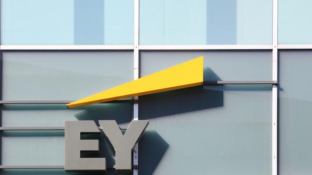 Ernst-&-Young-EY