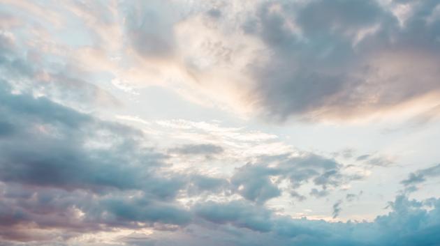 Σύννεφα στον ουρανό