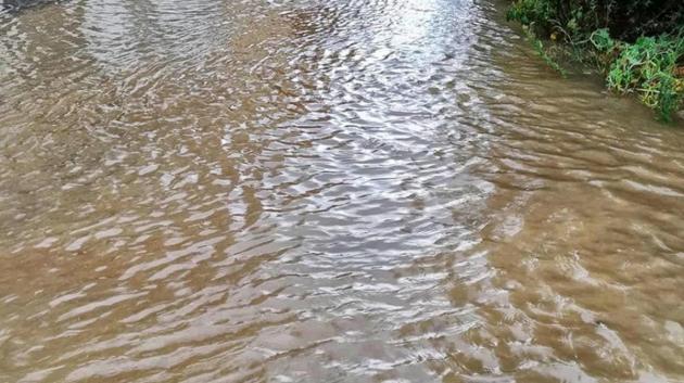 Πλημμυρισμένος δρόμος Ποταμιά