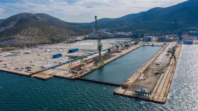 Ναυπηγεία Σκαραμαγκά εγκαταστάσεις