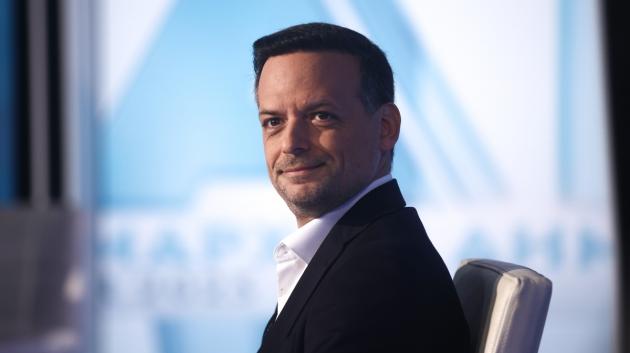 Χάρης Δούκας πορτρέτο