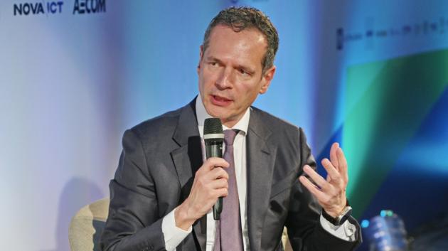 Μάνος Μανουσάκης