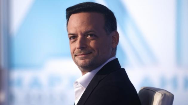 Χάρης Δούκας πορτρέτο