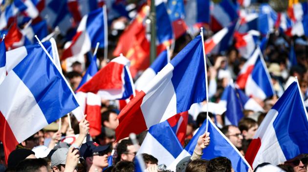 Γάλλος ΥΠΕΞ: Ενδεχόμενη επαναφορά κυρώσεων αν το Ιράν δεν διαπραγματευτεί