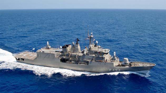 Φρεγάτα Ψαρά στο Αιγαίο