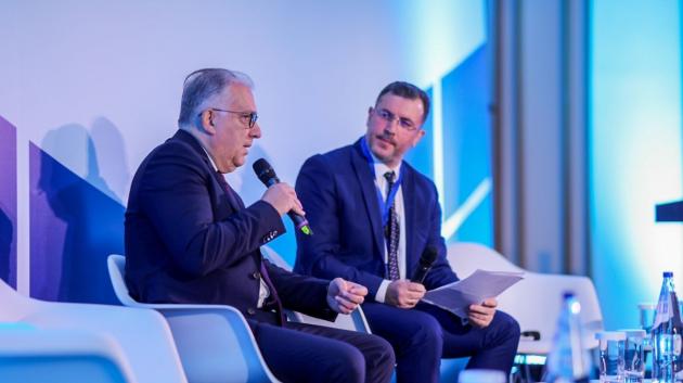 Συζήτηση σε συνέδριο