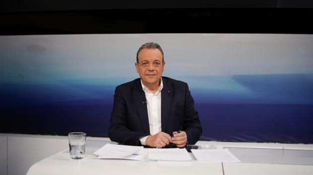 Σωκράτης Φάμελλος στούντιο