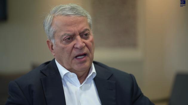 Ταμβακάκης