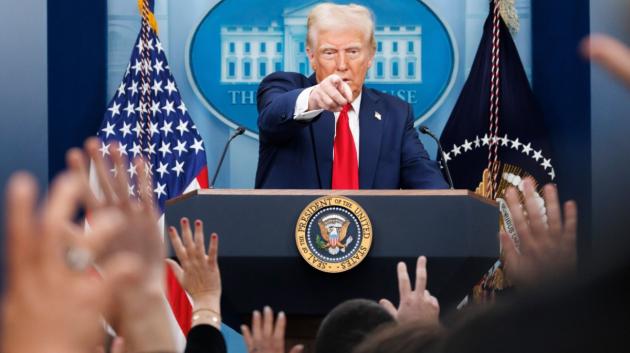 Ντόναλντ Τραμπ Συνέντευξη Τύπου