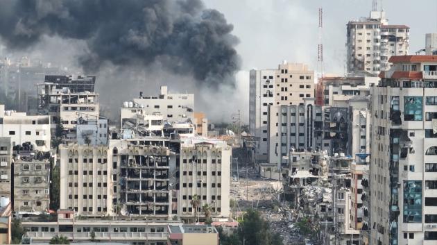 Κατεστραμμένα κτίρια στη Γάζα