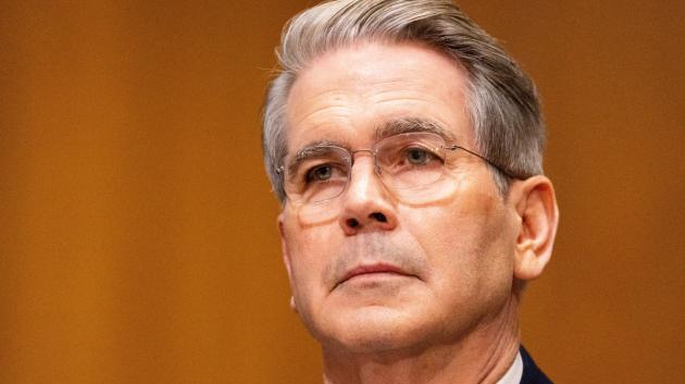 Σκοτ Μπέσεντ πορτρέτο