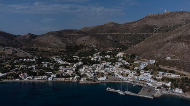 Λιμάνι Λιβάδια Τήλος