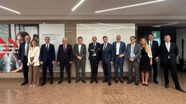 Άτομα της Alpha Bank