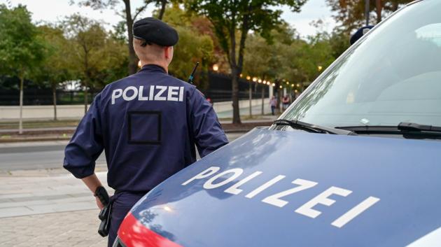 Αυστριακή αστυνομικός