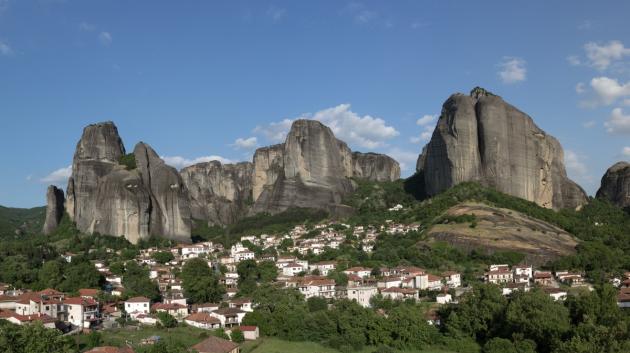 Μετέωρα βράχοι θέα