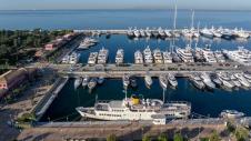 LAMDA Flisvos Marina