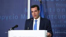 Θάνος Πλεύρης